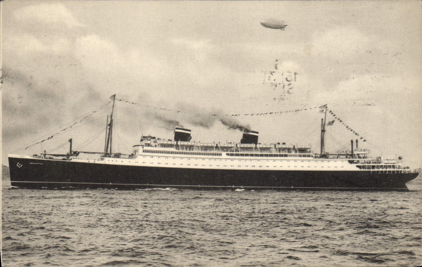 Vintage Postcard Boat SS Manahttan