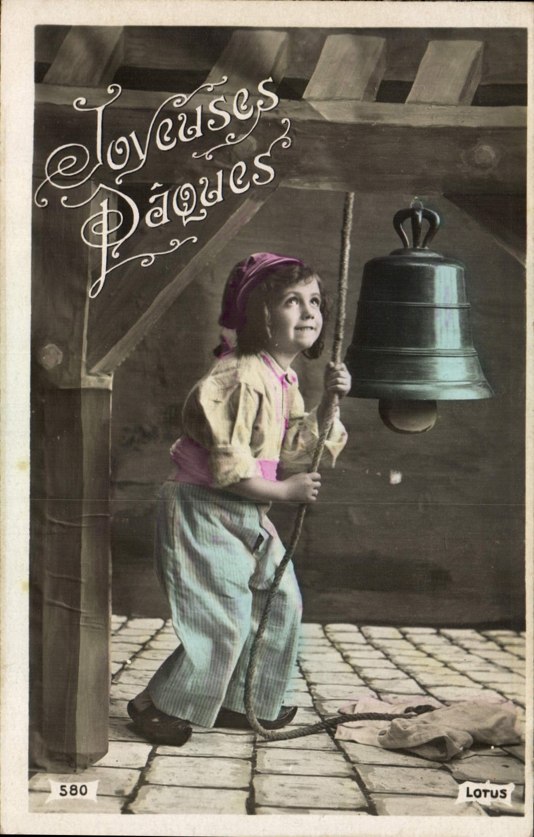 CPA Cloche Enfant Cloche Paques 