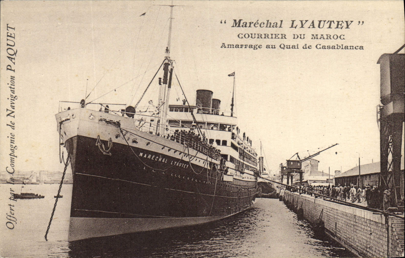 CPA Bateau Marechal Lyautey Courrier du Maroc Amarrage au quai de Casablanca