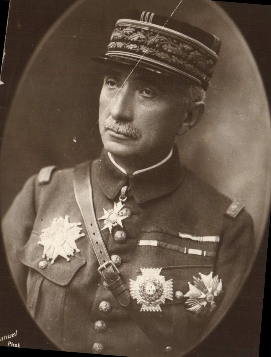 Vintage Postcard General Militaria Herr