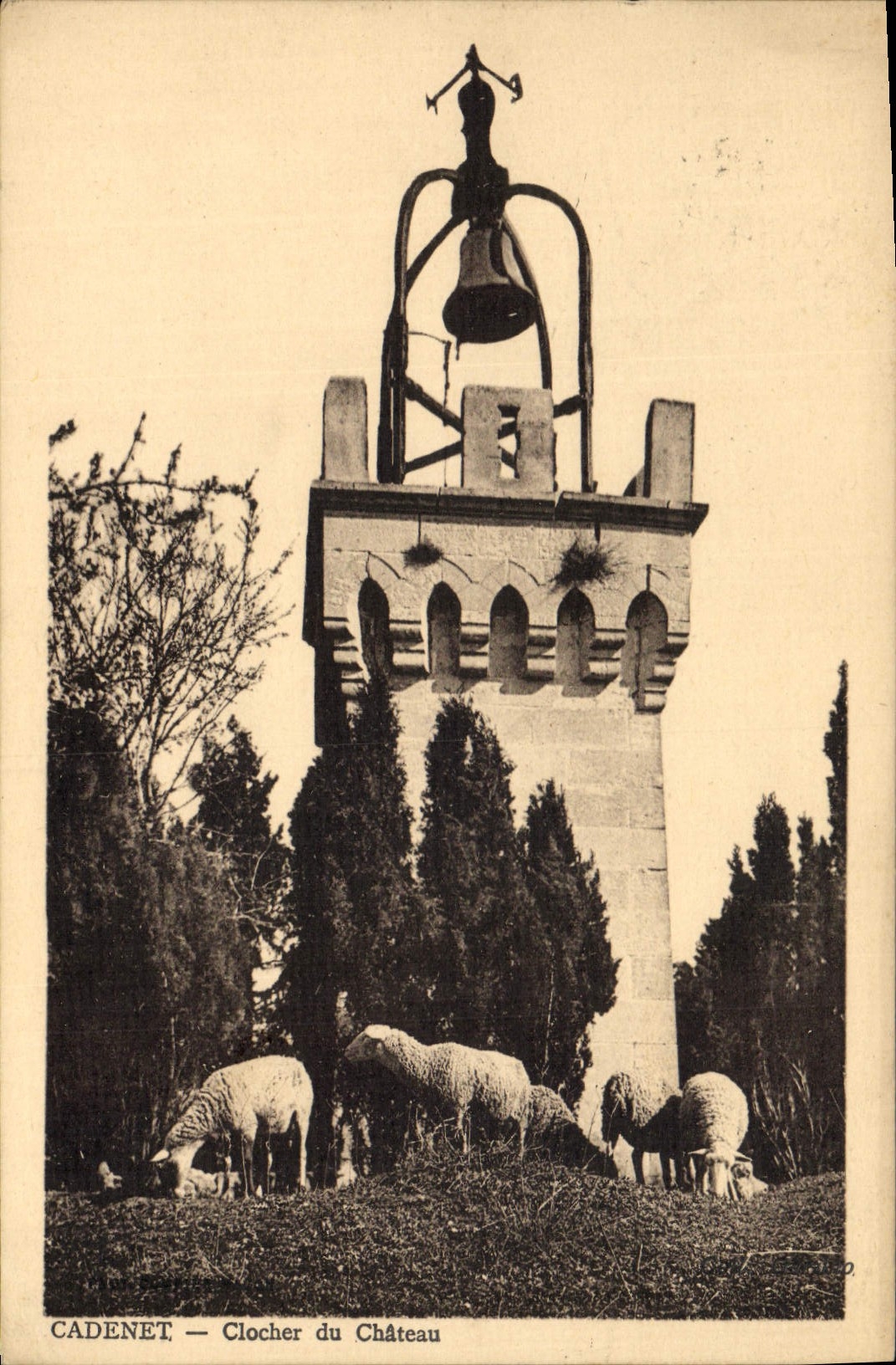 CPA Cloche Cadenet Clocher du chateau Moutons 