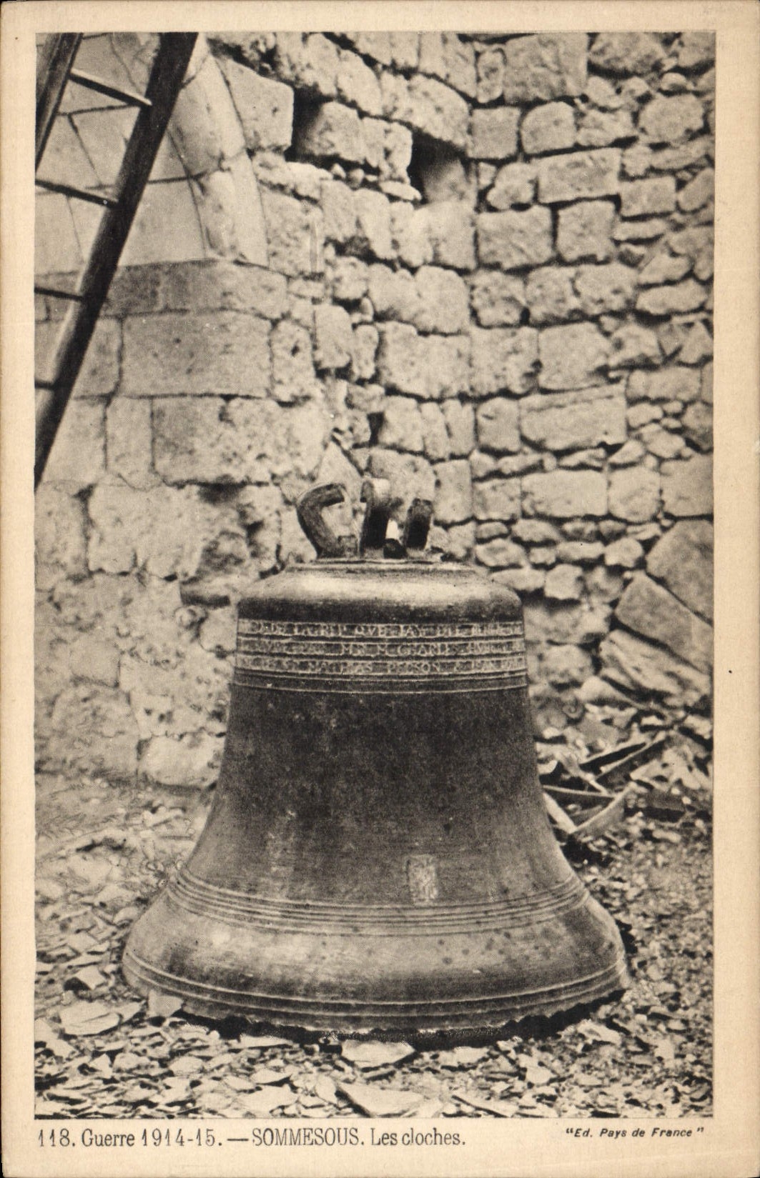 CPA Cloche Soissons Les cloches 