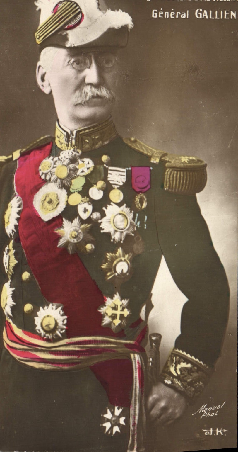 CPA Militaria General Gallieni 