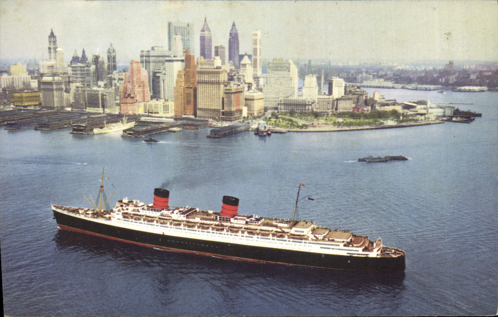 Vintage Postcard Boat Steamer Cunard RMS Queen Elizabeth