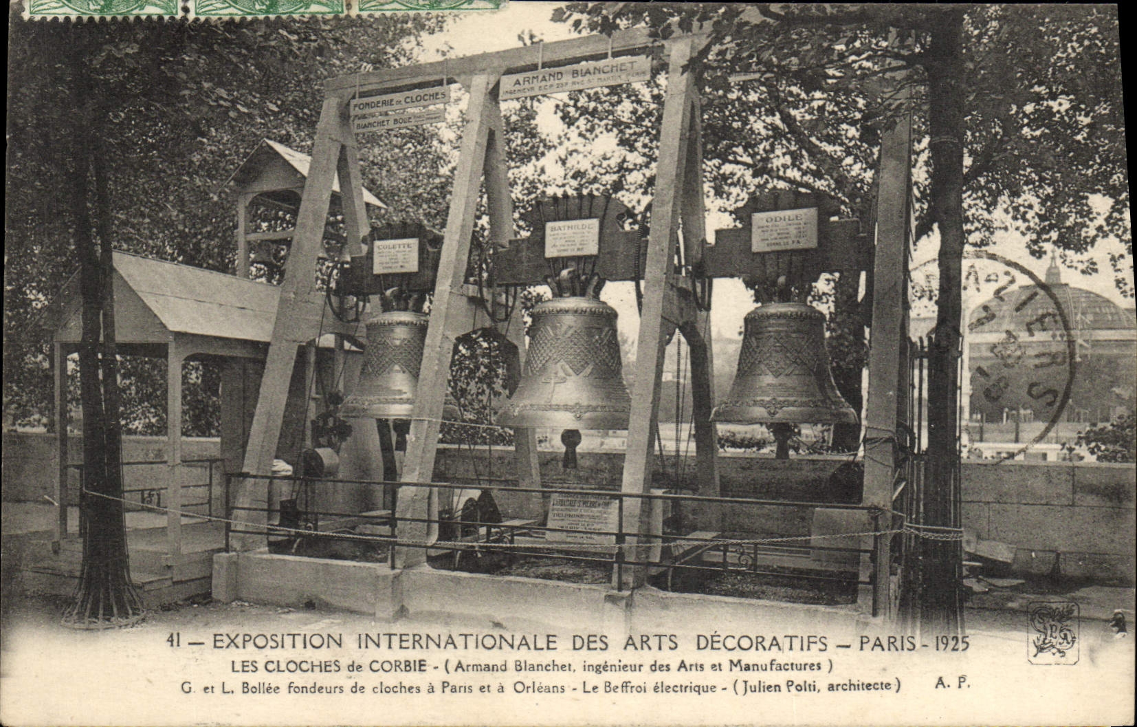 CPA Cloche Exposition internationale des Arts Decoratifs Paris Les cloches de Corbie