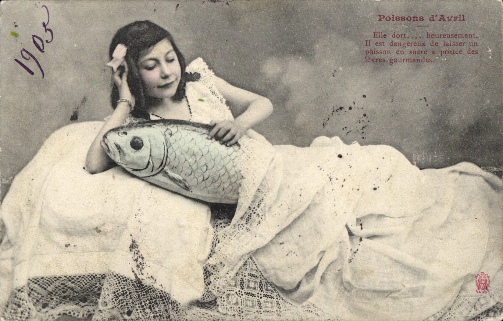 CPA Fantaisie Enfant Poissons d'Avril