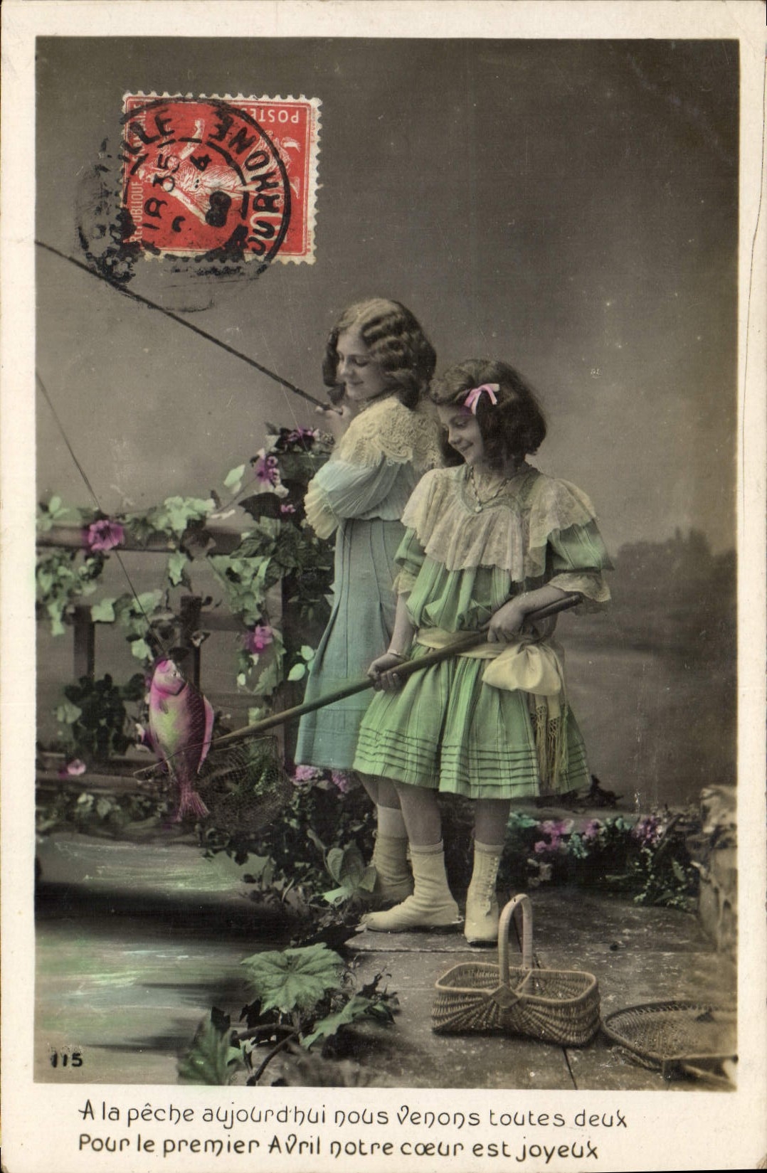 CPA Fantaisie Paques Poisson Enfants 1er Avril Peche 