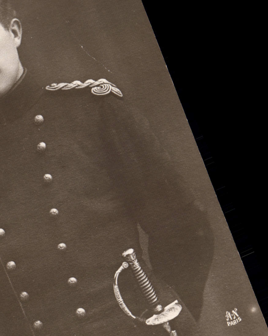 CPA Militaria Le roi heroique Albert 1er