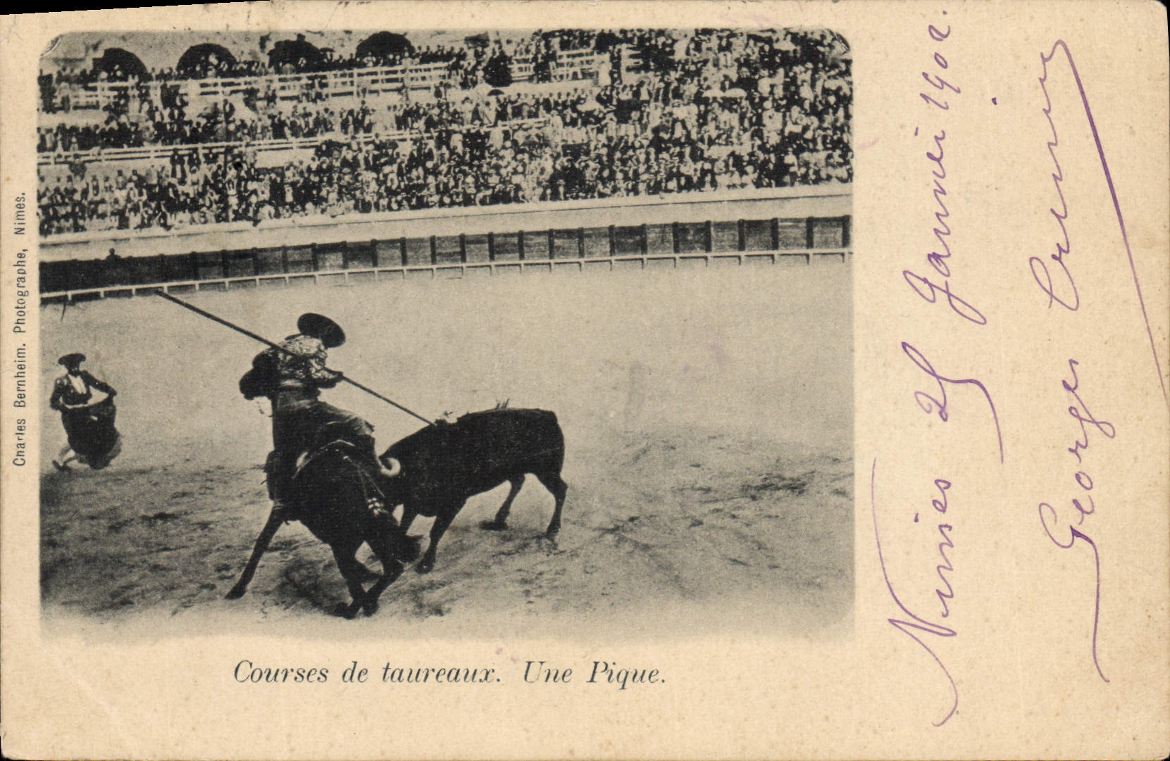 CPA Corrida Course de taureaux Une pique
