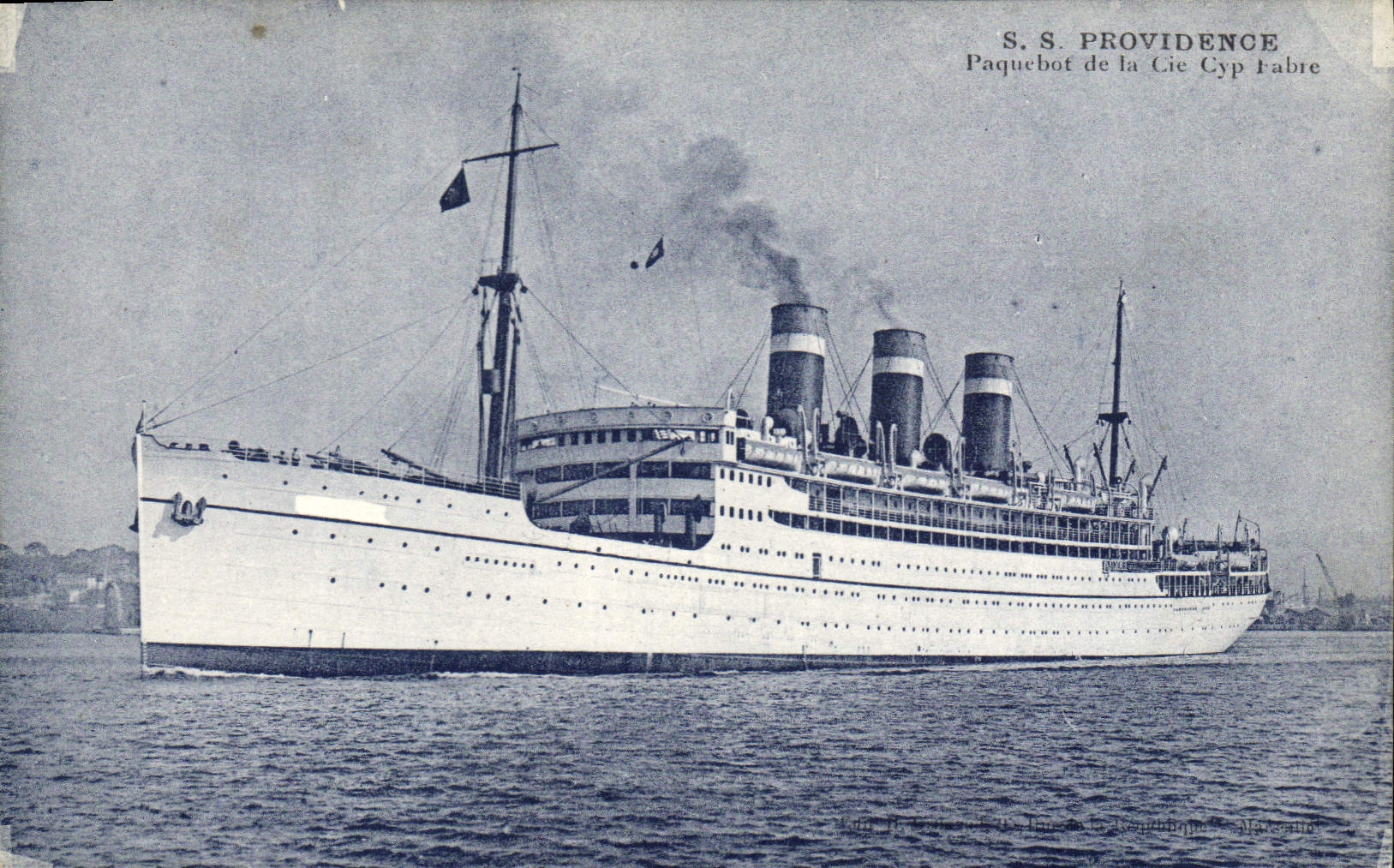 CPA Bateau Paquebot SS Providence Cie Cyp Fabre