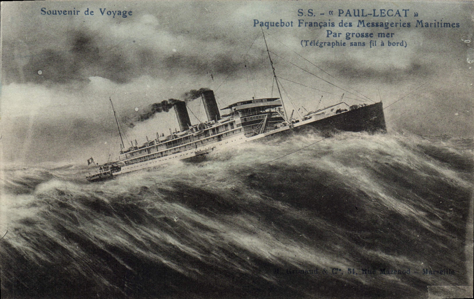 CPA Bateau Paquebot SS Paul Lecat Messageries Maritimes par grosse mer