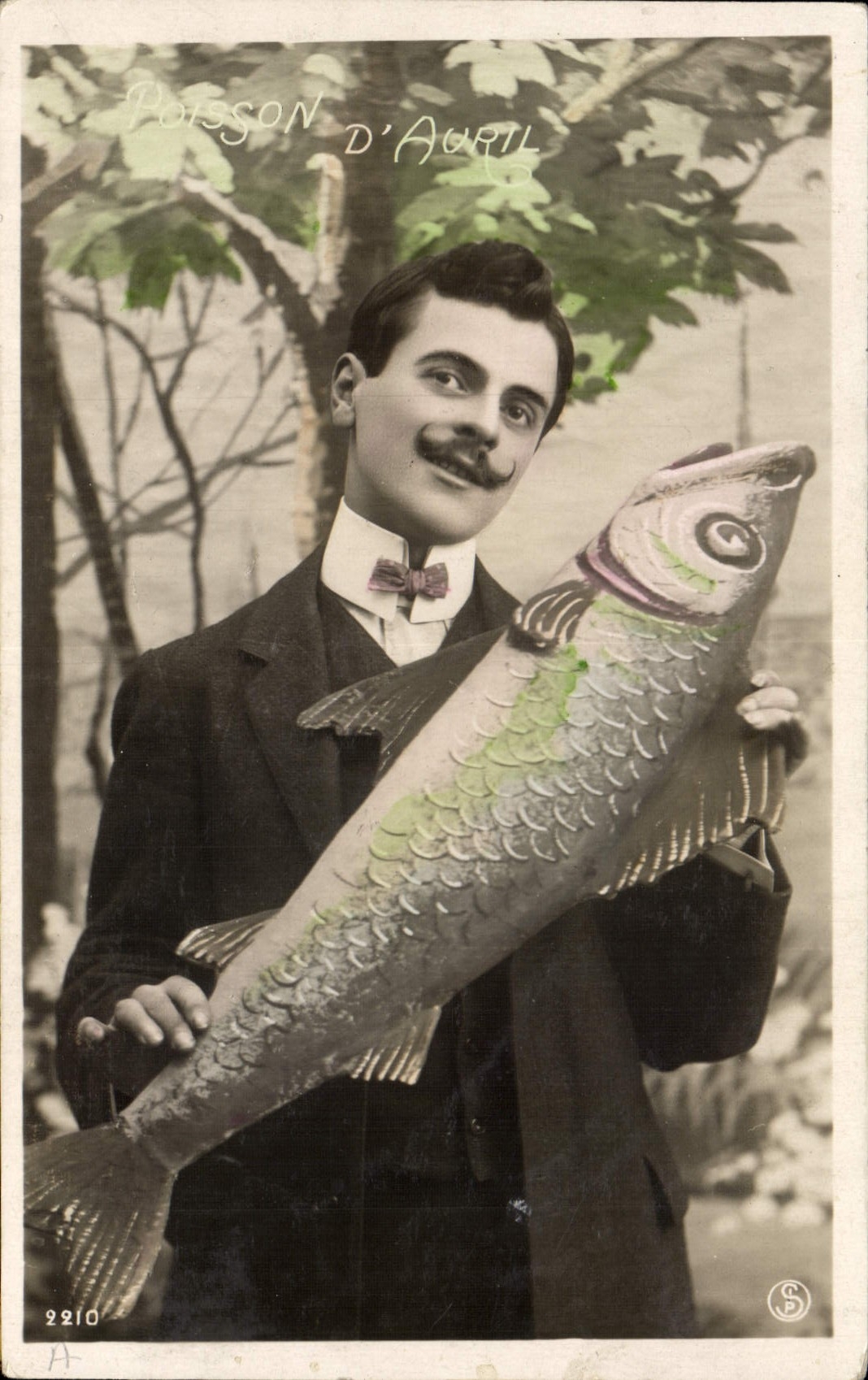 CPA Fantaisie Paques Poisson Homme 