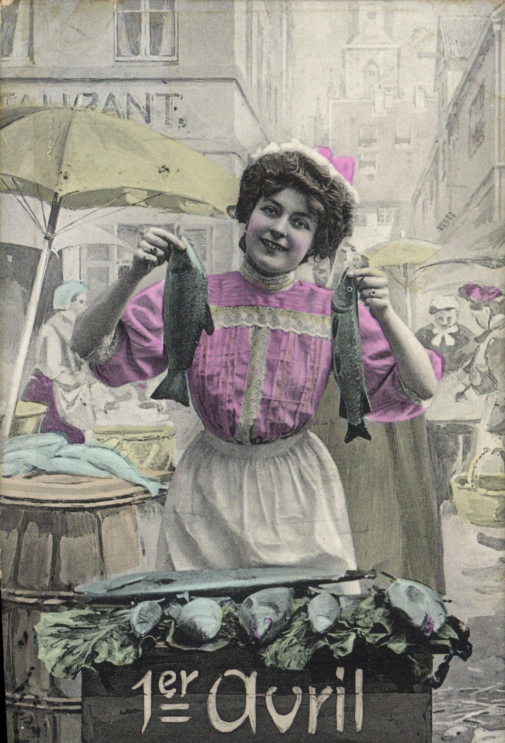 CPA Fantaisie Paques Poisson Femme 1er Avril