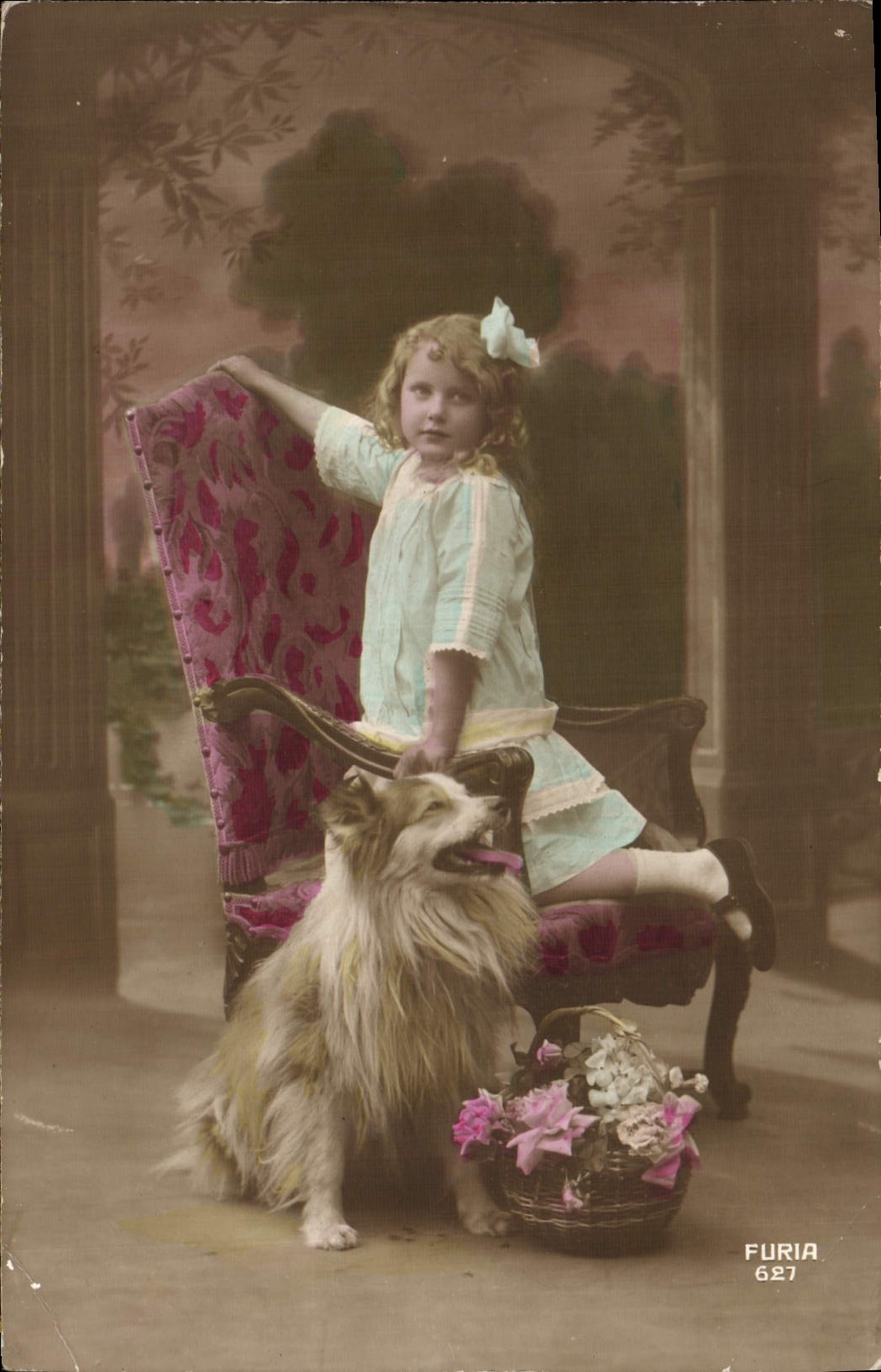 CPA Chien Chiens Enfant
