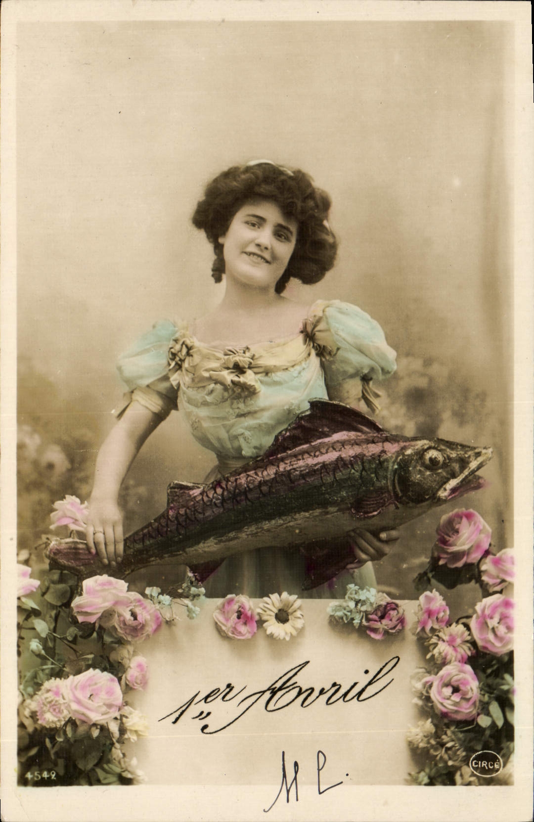 CPA Fantaisie Femme Poisson 1er Avril 