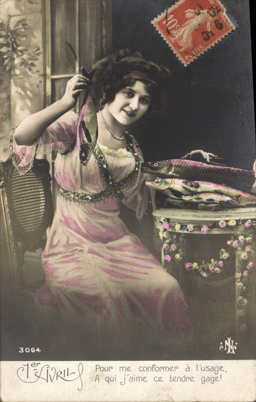 CPA Fantaisie Femme Poisson 1er Avril 