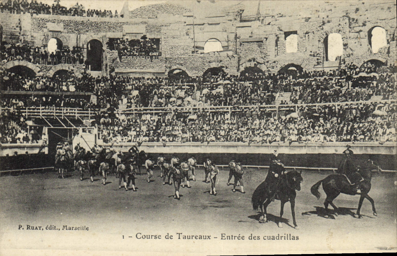 CPA Corrida Course de taureaux Entree des cuadrillas 