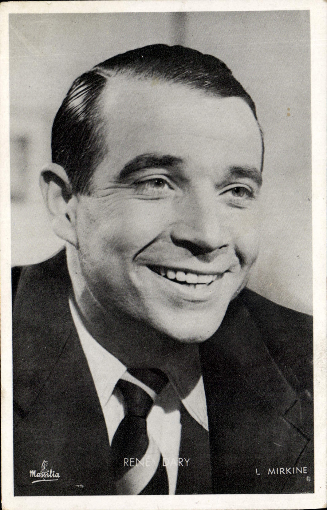 Postal Cine Rene Dary