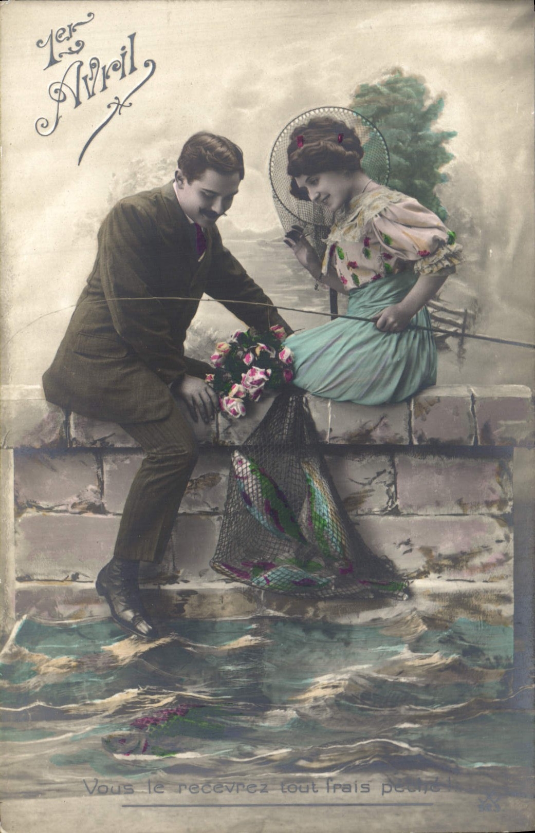 CPA Fantaisie Paques Poisson Femme