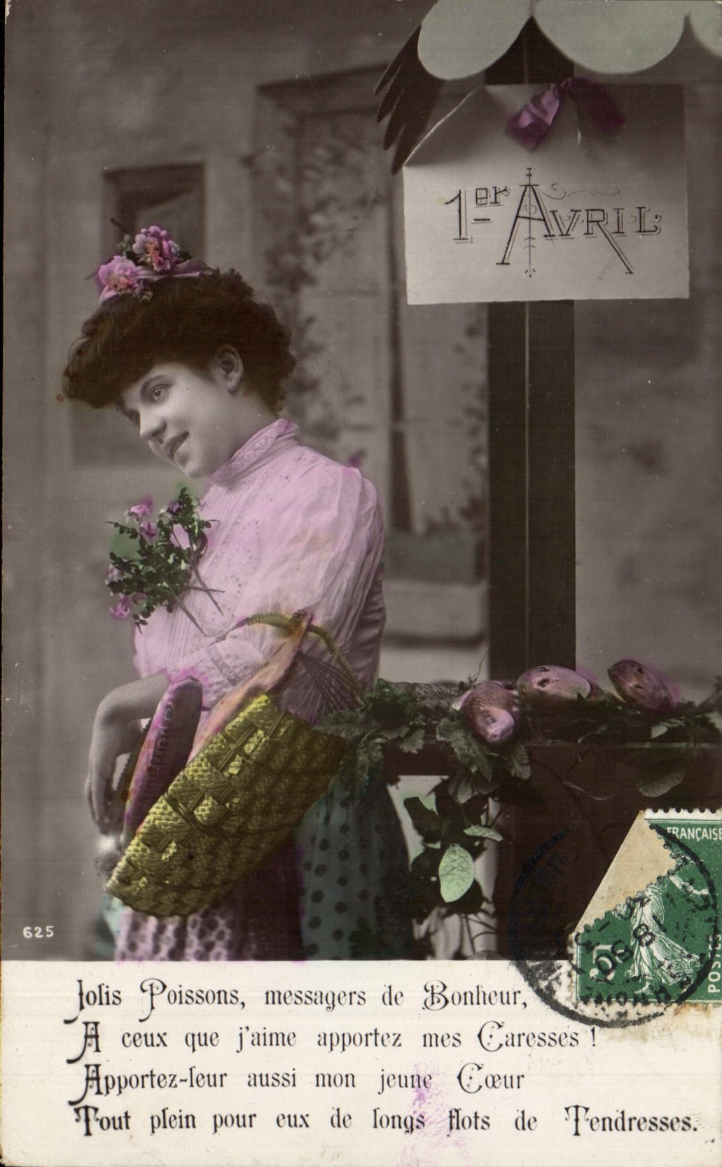 CPA Fantaisie Paques Poisson Femme 