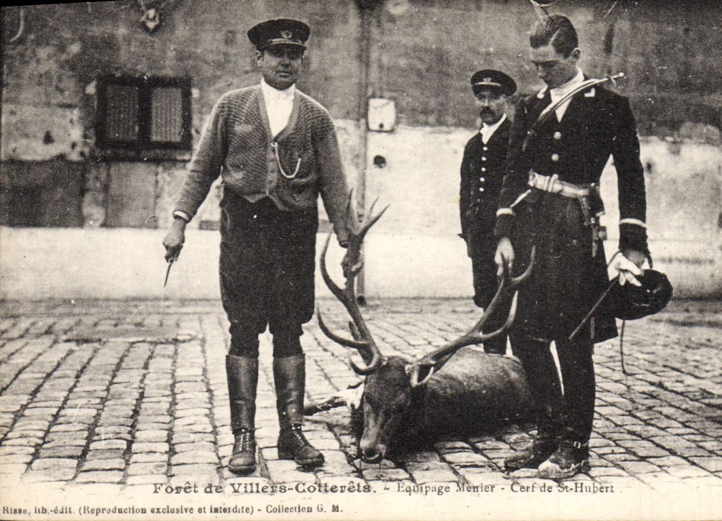 CPA Chasse a courre Foret de Villers Cotterets Equipage Menier Cerf de St Hubert 