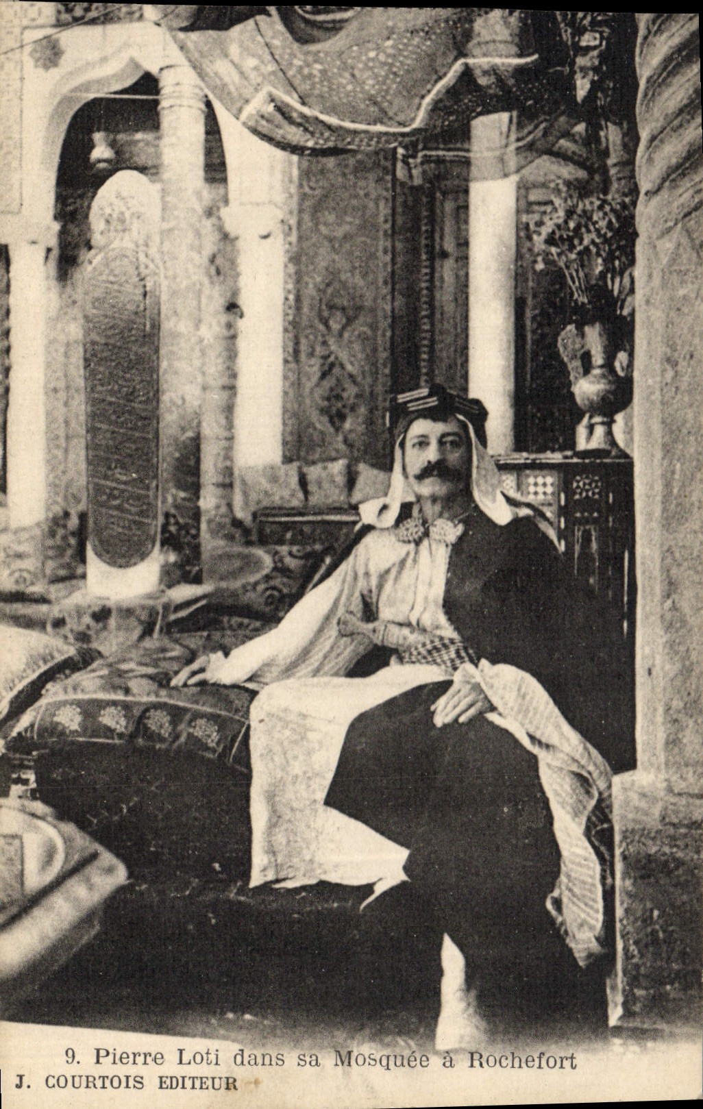Vintage Postcard Pierre Loti in his mosque has Rochefort