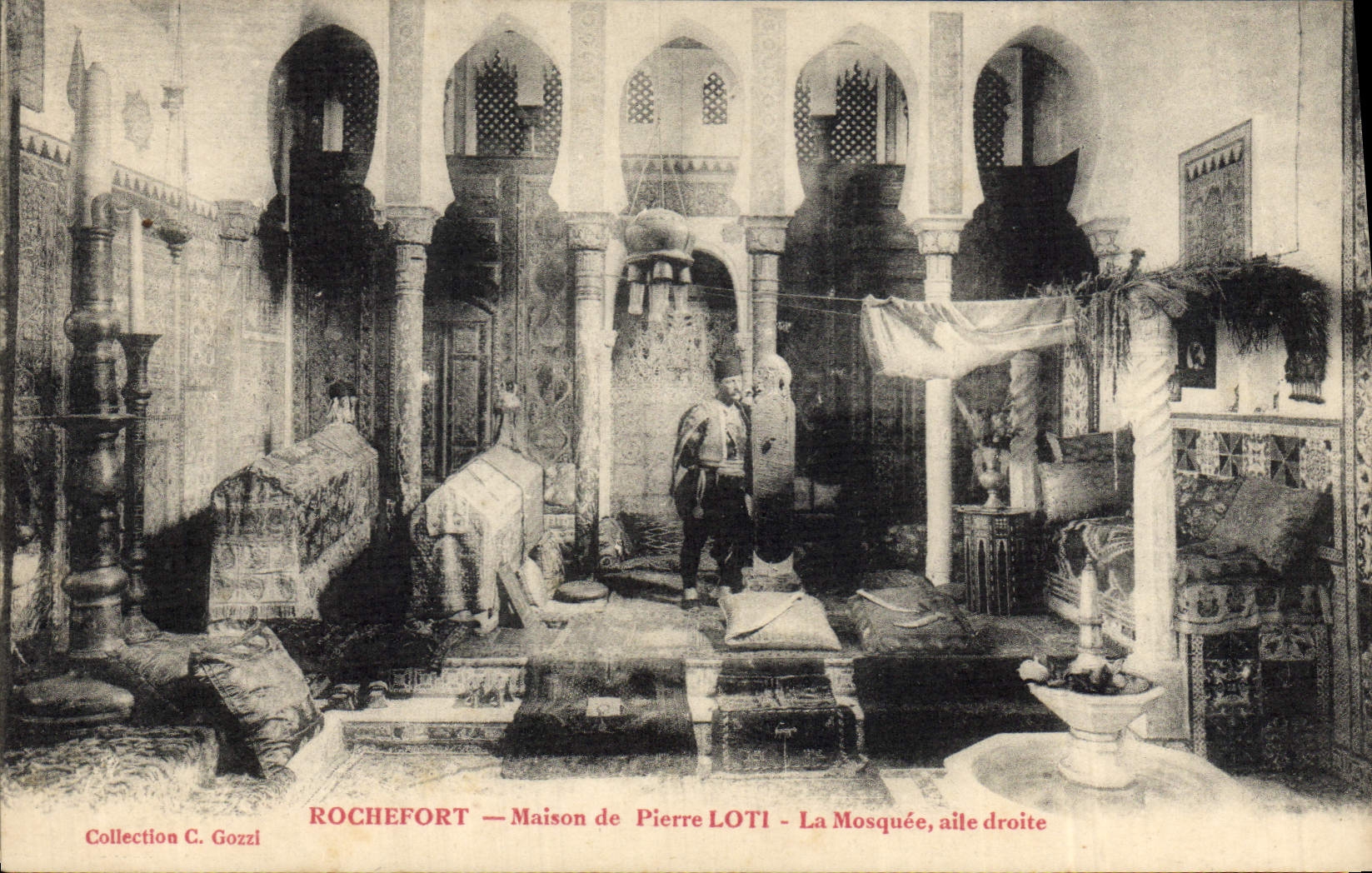 CPA Pierre Loti Rochefort Maison La mosquee aile droite