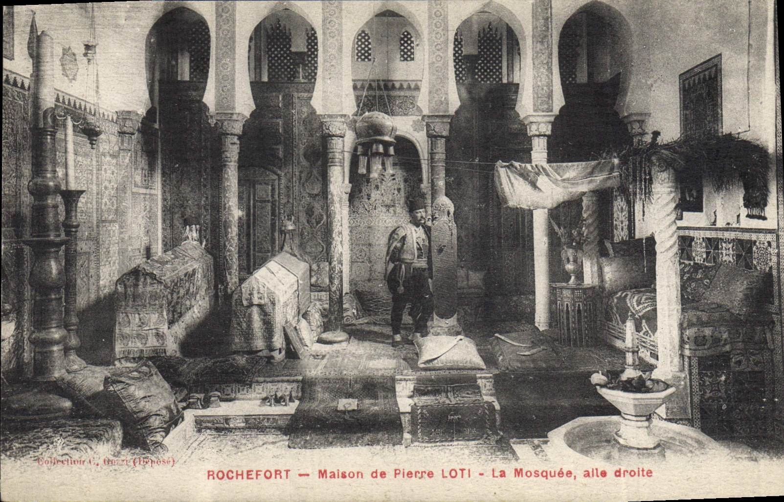 CPA Pierre Loti Rochefort Maison La mosquee aile drpite