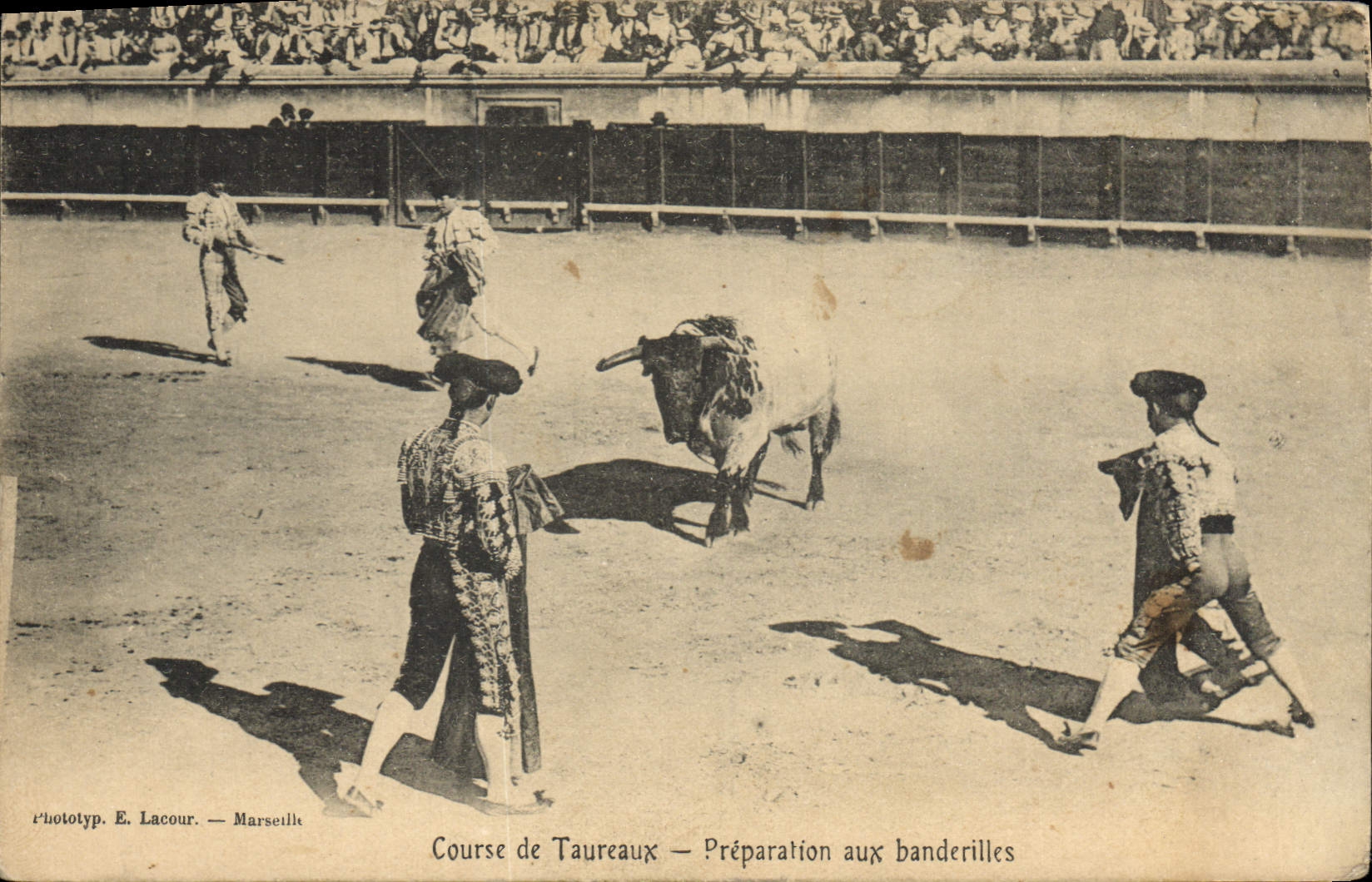 CPA Corrida Course de taureaux Preparation aux banderilles