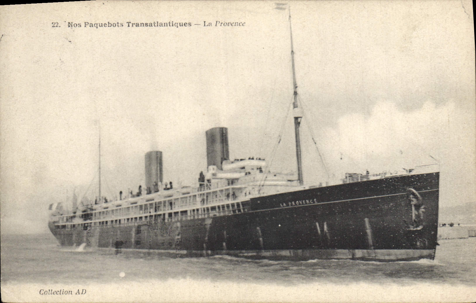 CPA Bateau Paquebot La Provence