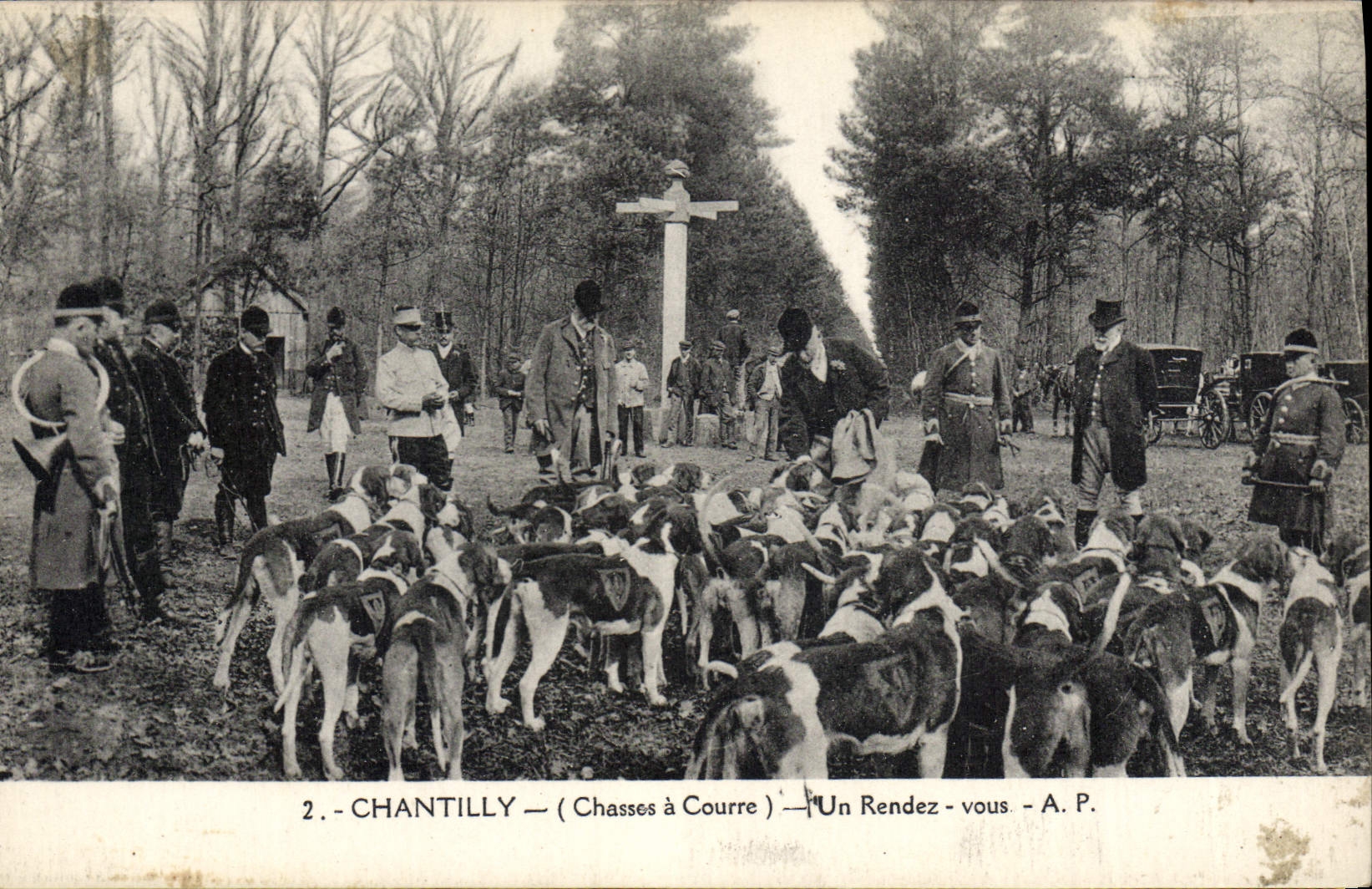 CPA Chasse a courre Chantilly Un rendez vous Chiens Chien