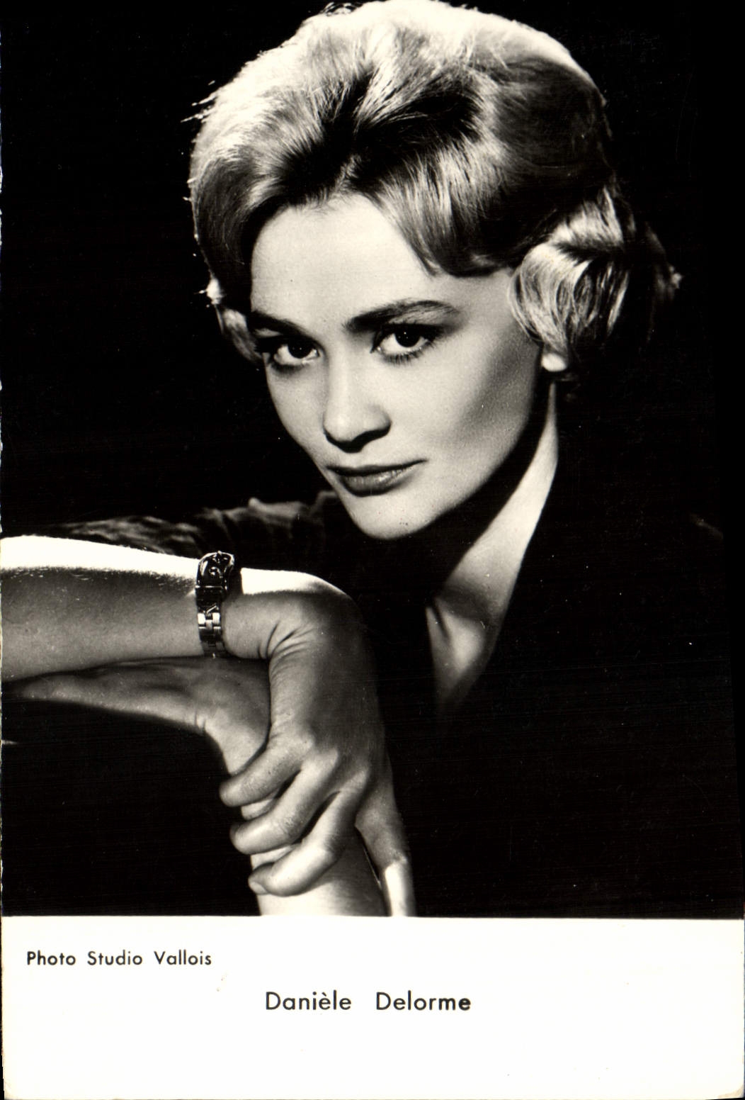 Modern Postcard Cinema Danièle Delorme