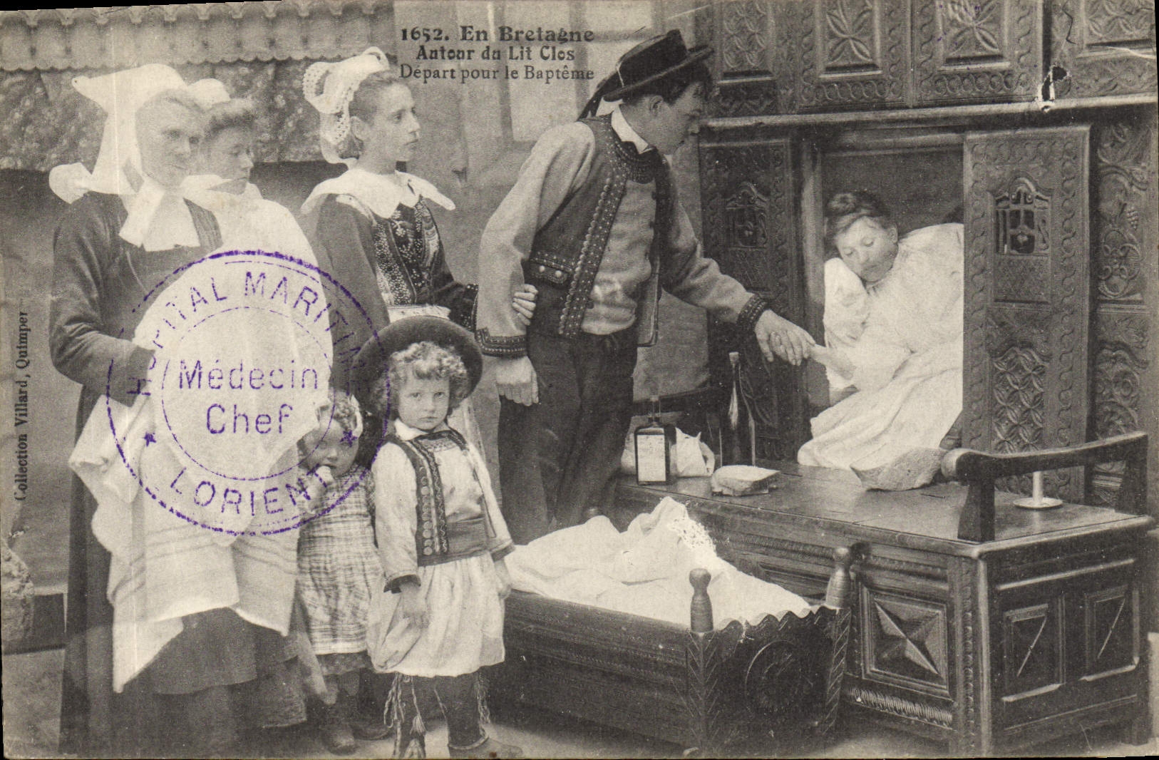 CPA Folklore Lits Clos Depart pour le bapteme 