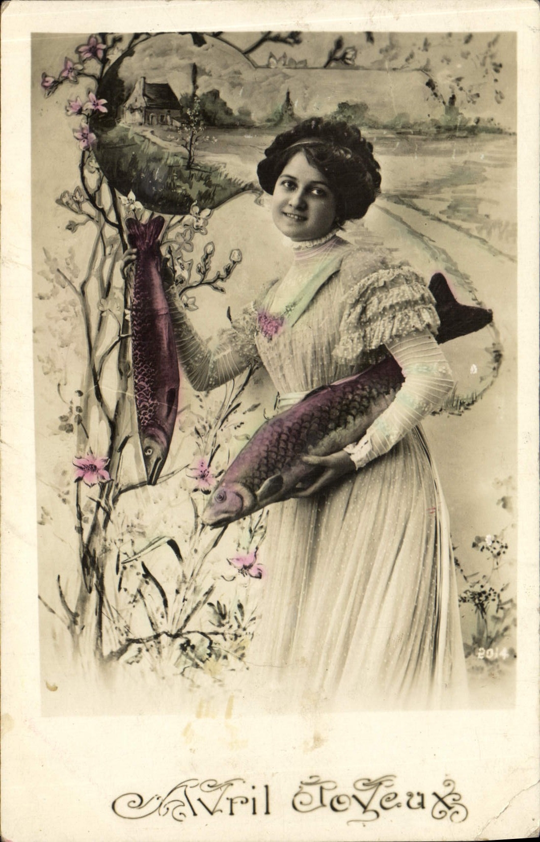 CPA Fantaisie Paques Poisson Femme 