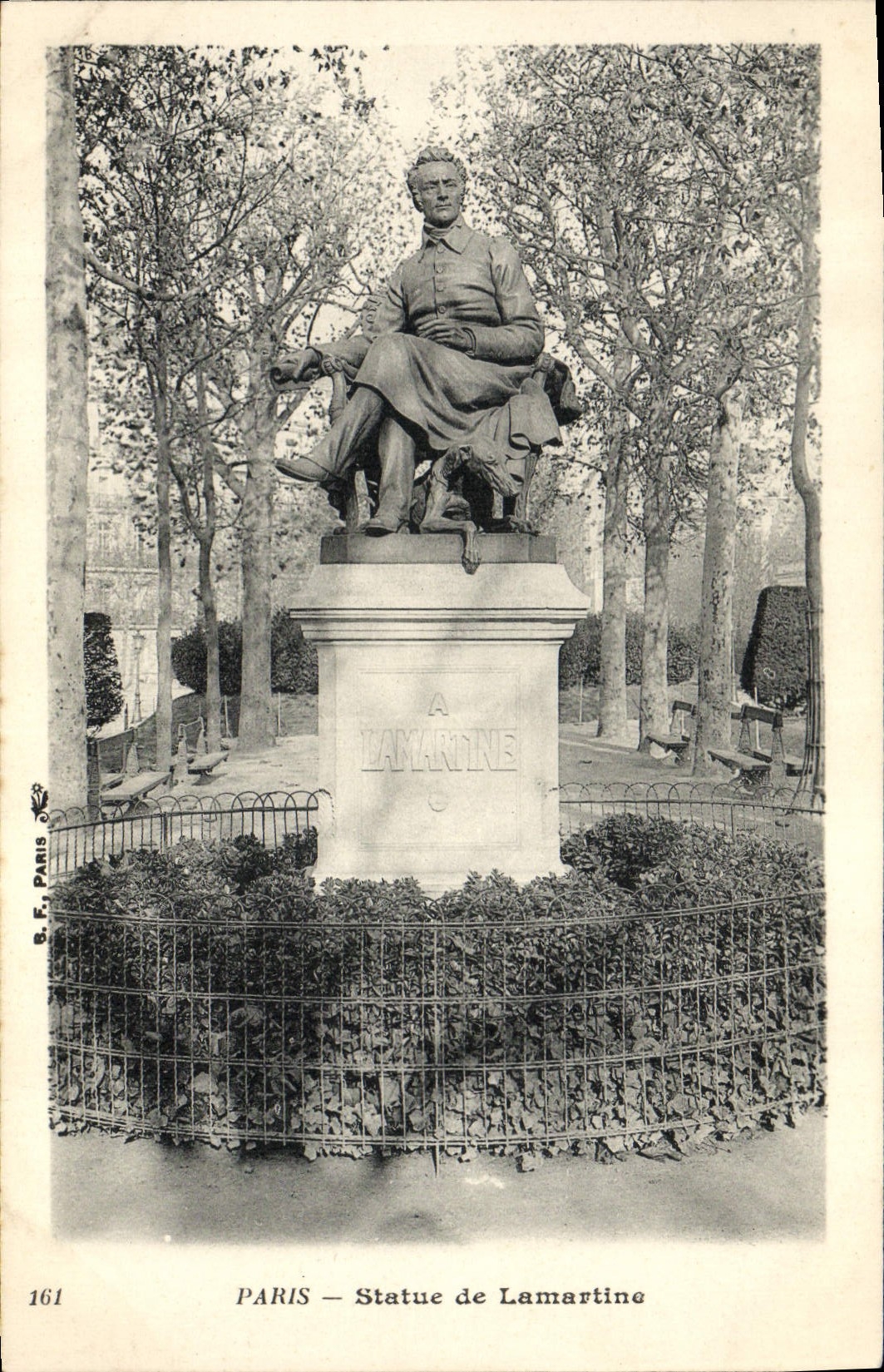CPA Paris Statue de Lamartine
