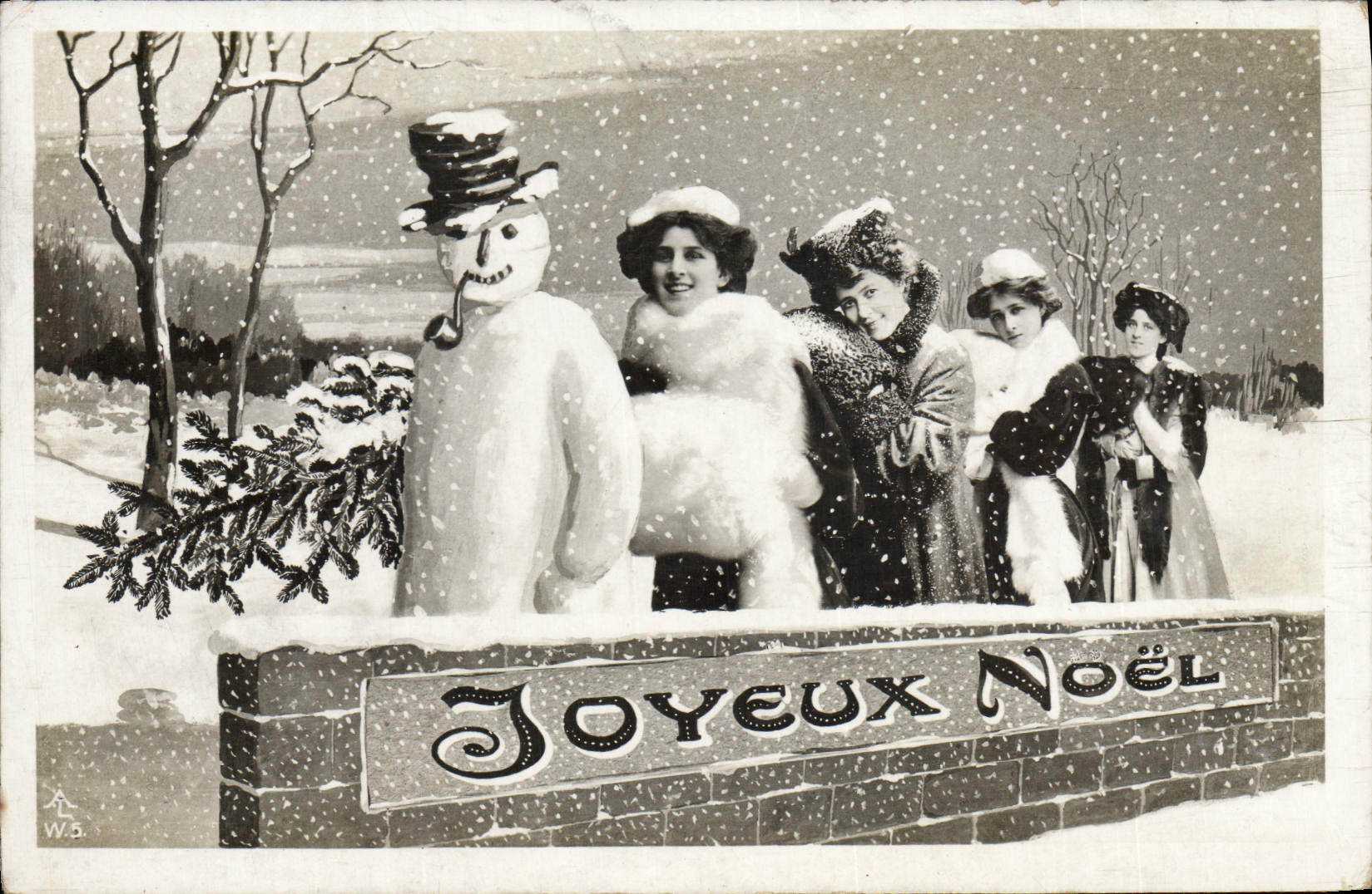 CPA Fantaisie Bonhomme de neige Femmes Noel