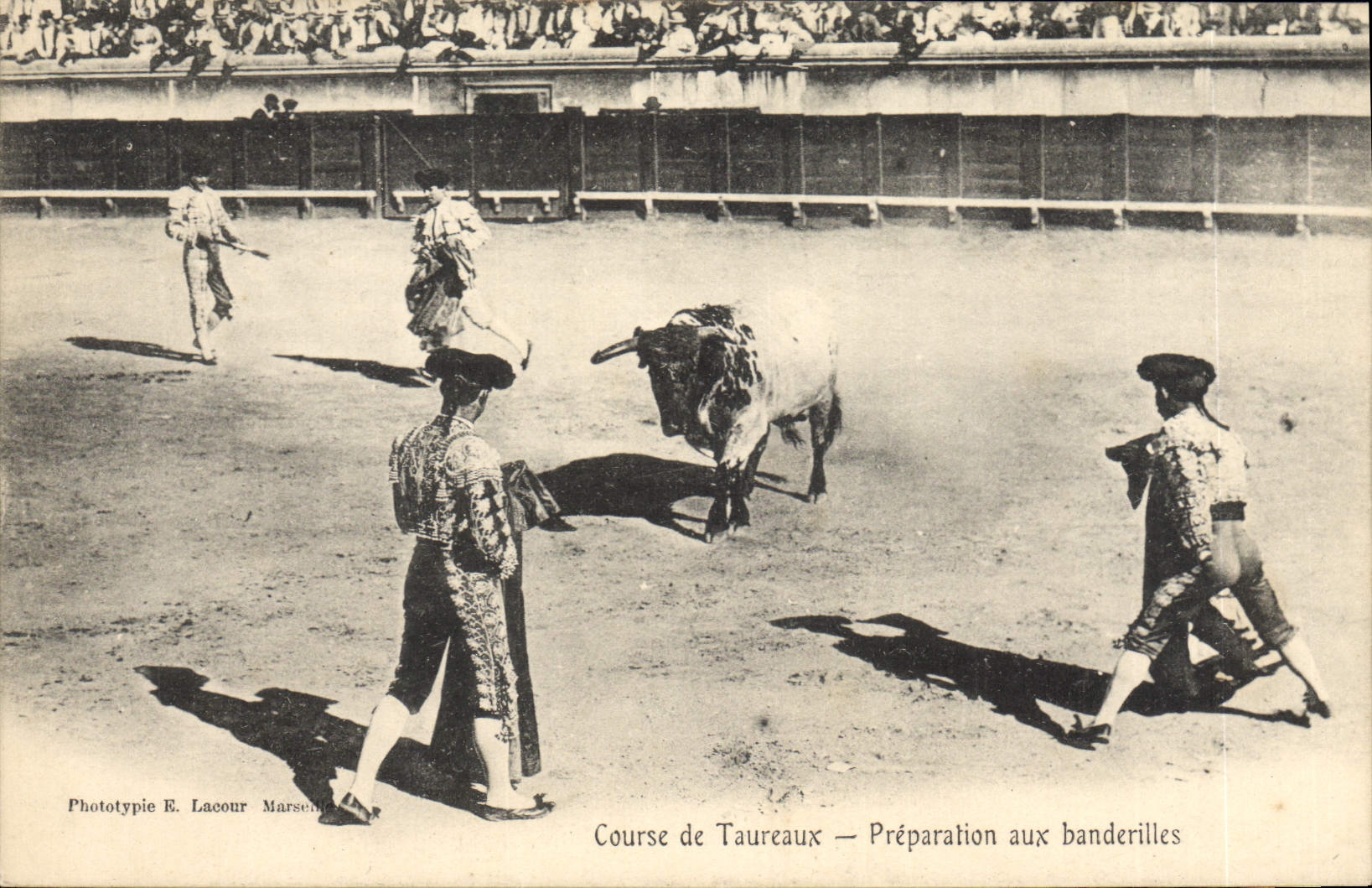 Postal Corrida Curso de toros Preparación a las banderillas