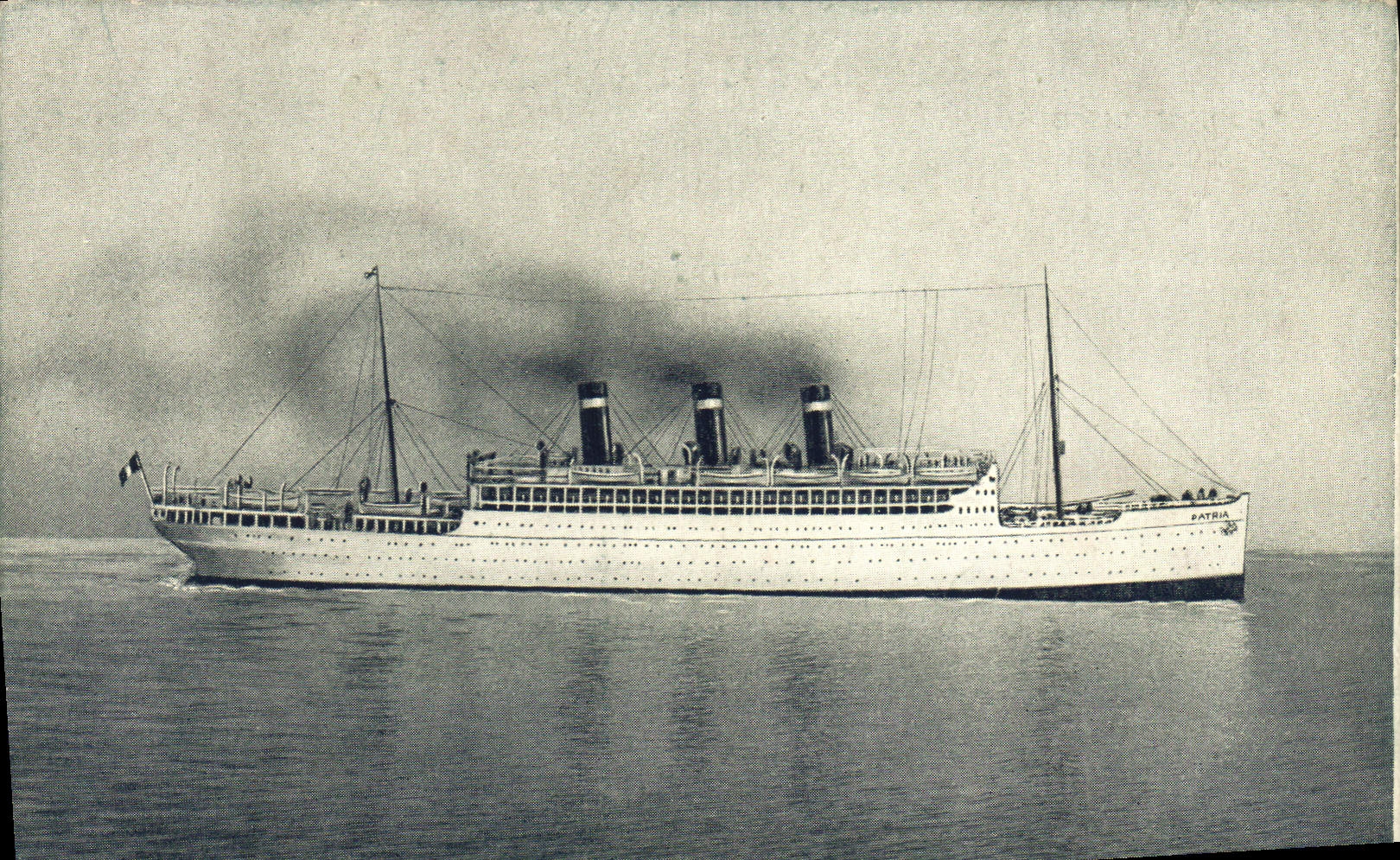 CPA Bateau Paquebot Fabre Line SS Patria