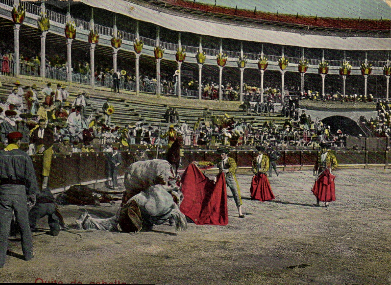 Postal Corrida Curso de toros Quite de cabalio