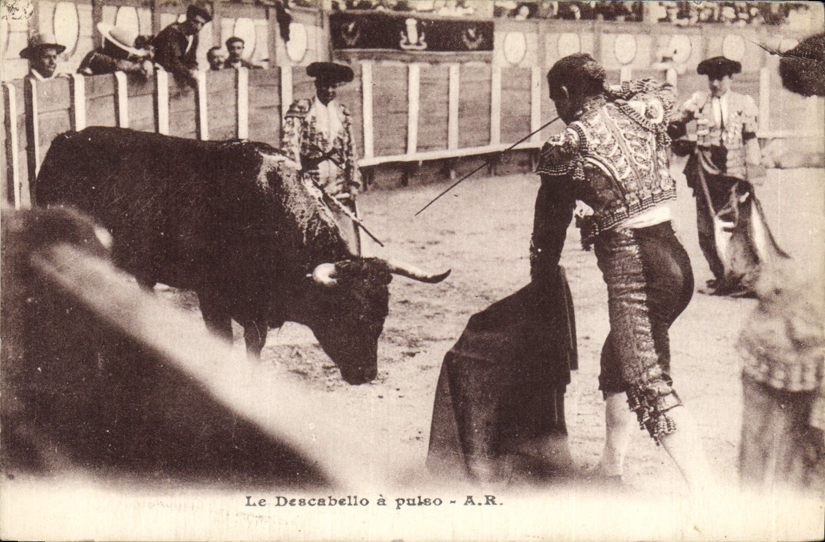 CPA Corrida Course de taureaux La descabello a pulso