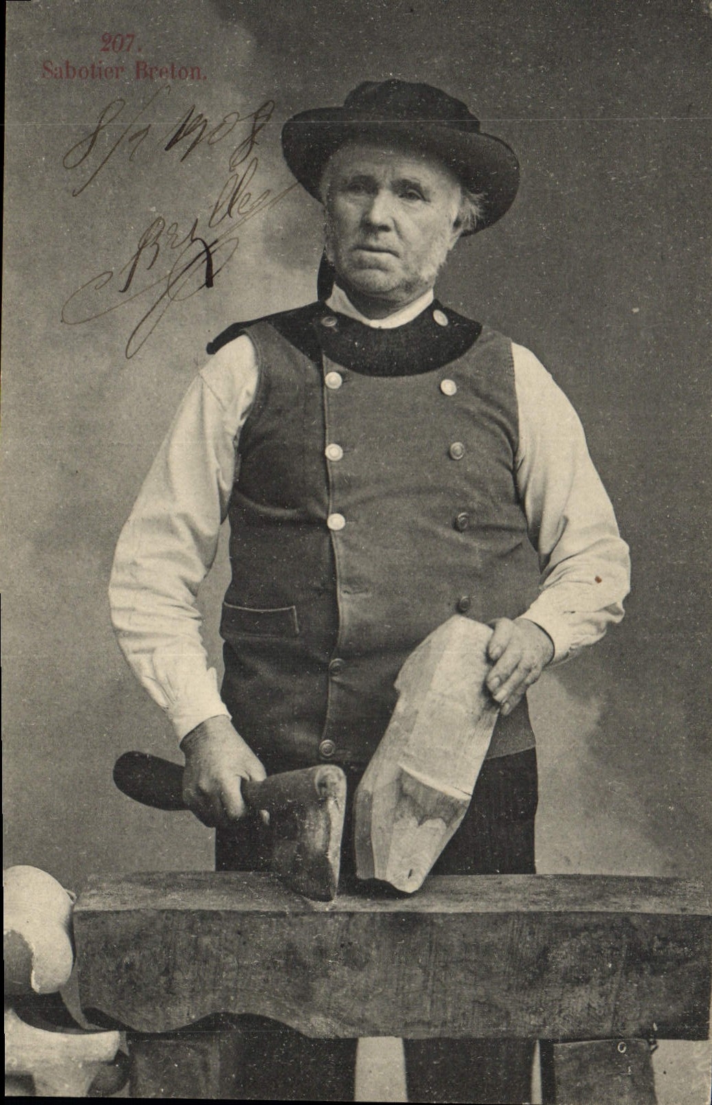 Vintage Postcard Shoe Breton Sabot-maker SIGNAL