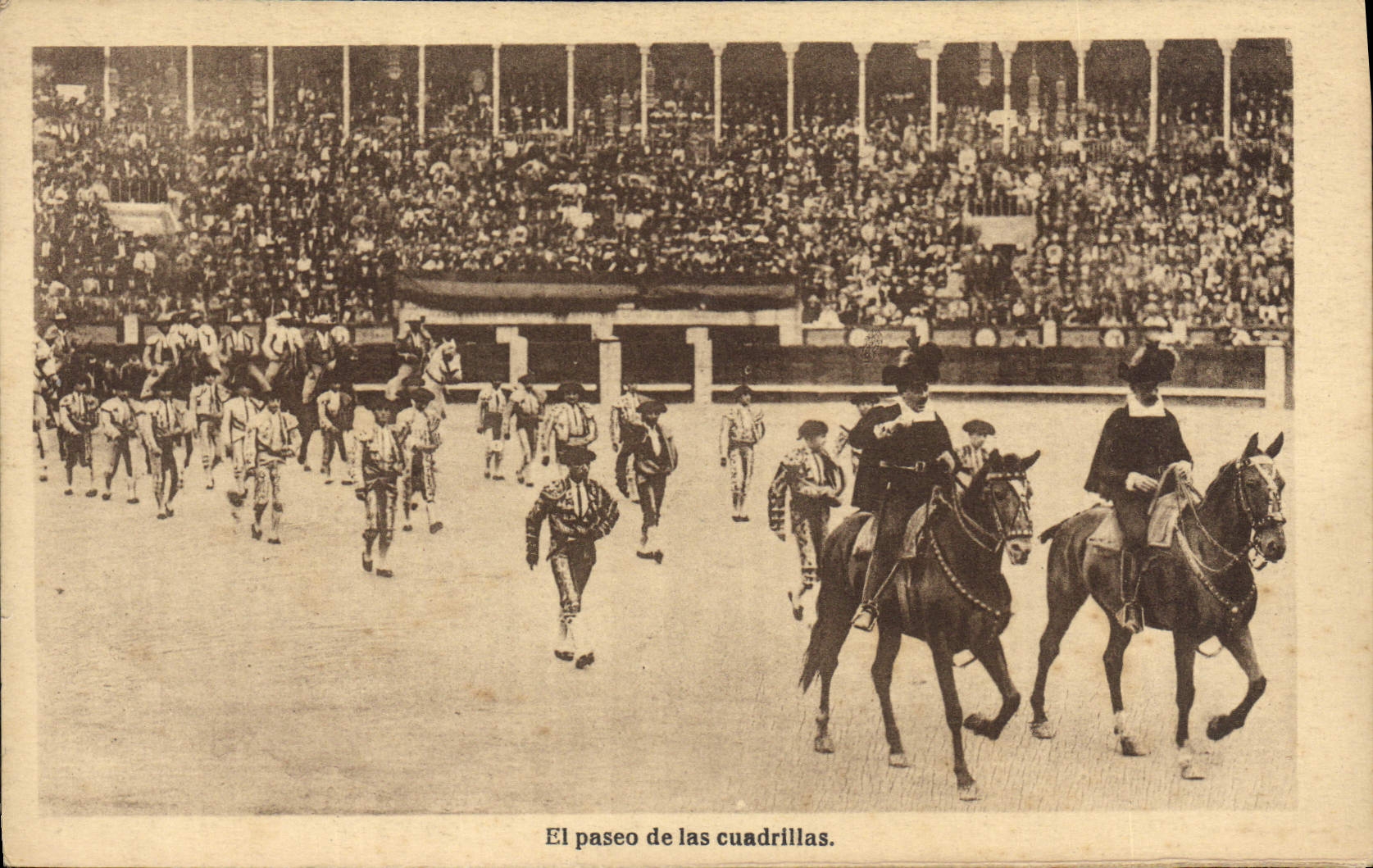 CPA Corrida Course de taureaux El paseo de las cuadrillas 