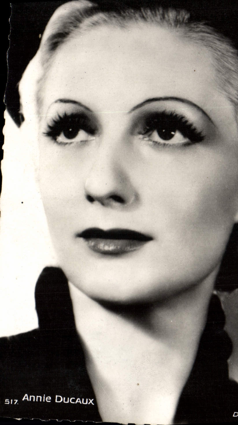 CPM Cinema Annie Ducaux 