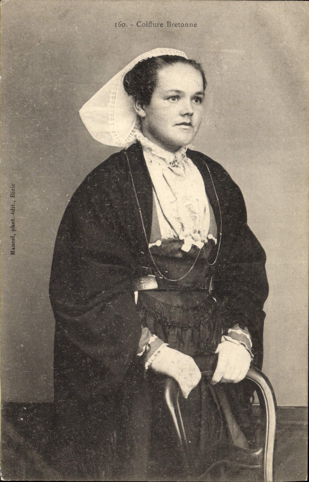 CPA Folklore Coiffure bretonne 