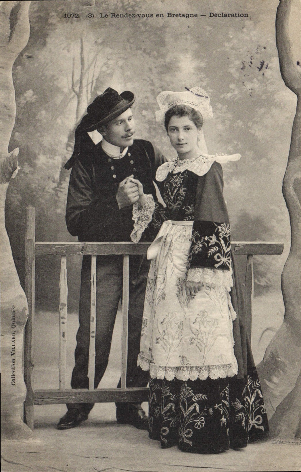 CPA Folklore Le rendez vous en Bretagne Declaration
