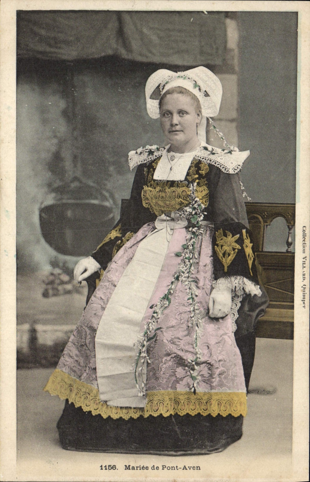 CPA Folklore Maries de Pont Aven Mariage