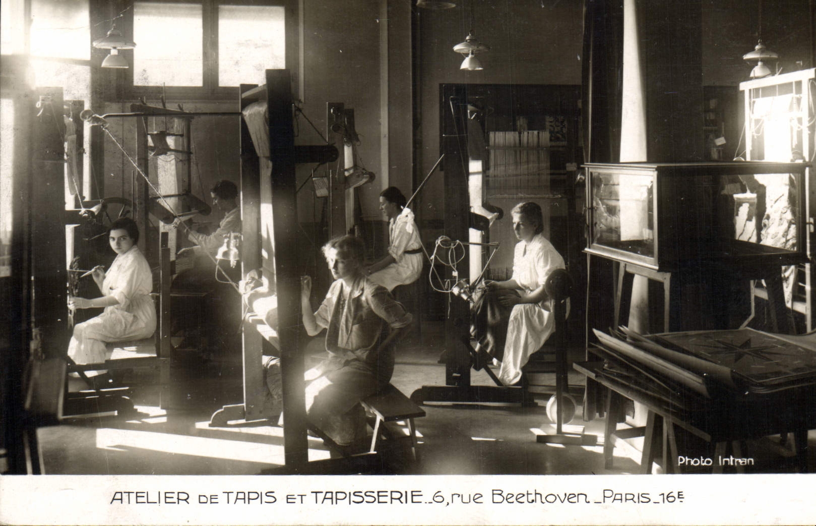 Postal Taller de alfombra y tapicería 6 cocea a Beethoven París 16.o CUMBRE