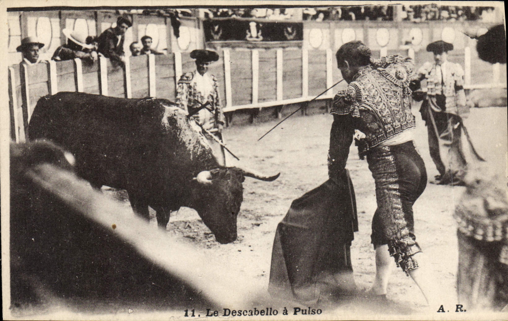CPA Corrida Course de taureaux Le Descabello a Pulso
