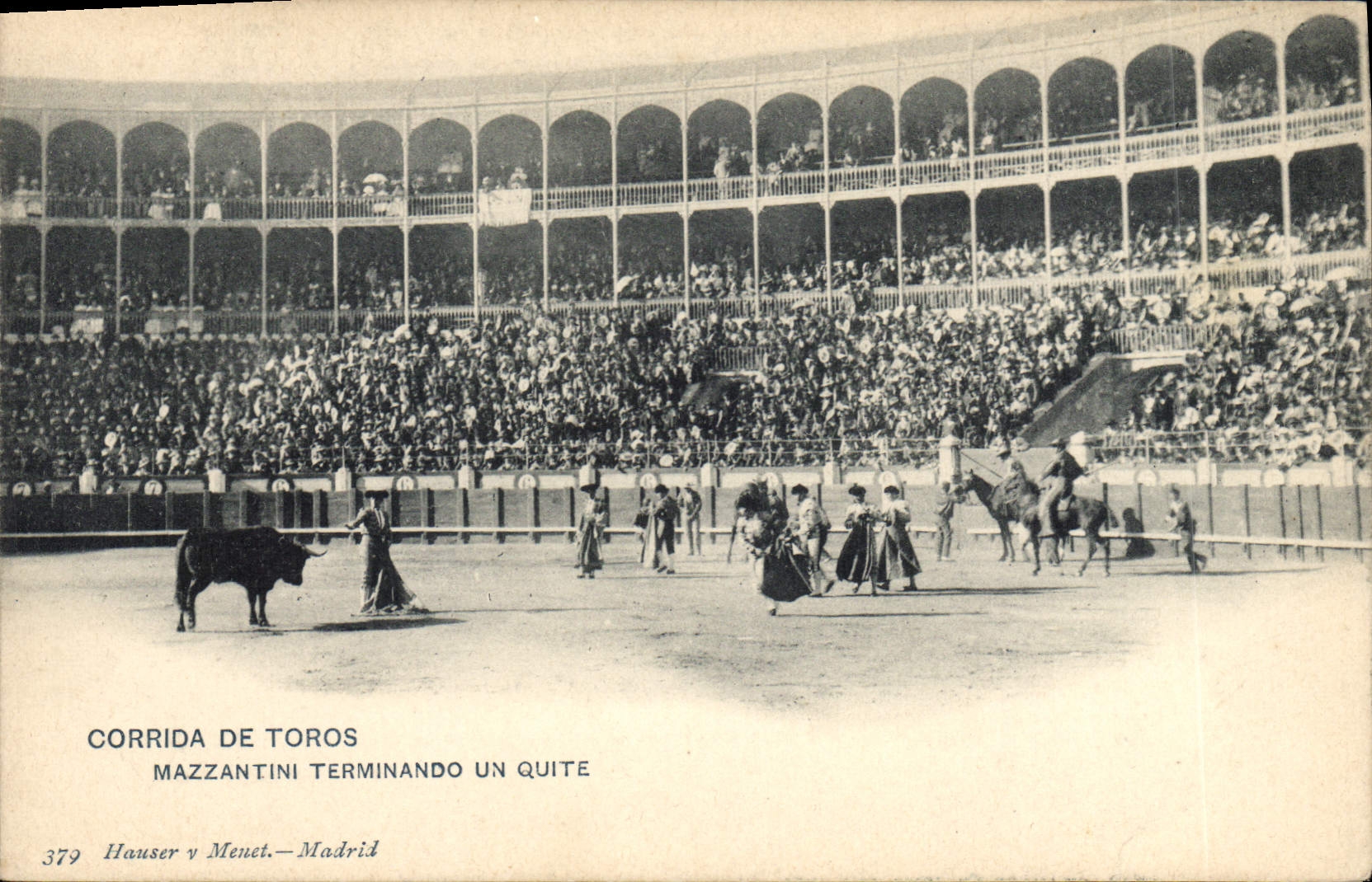 Postal Corrida Corrida de toros Mazzantini terminando un quite