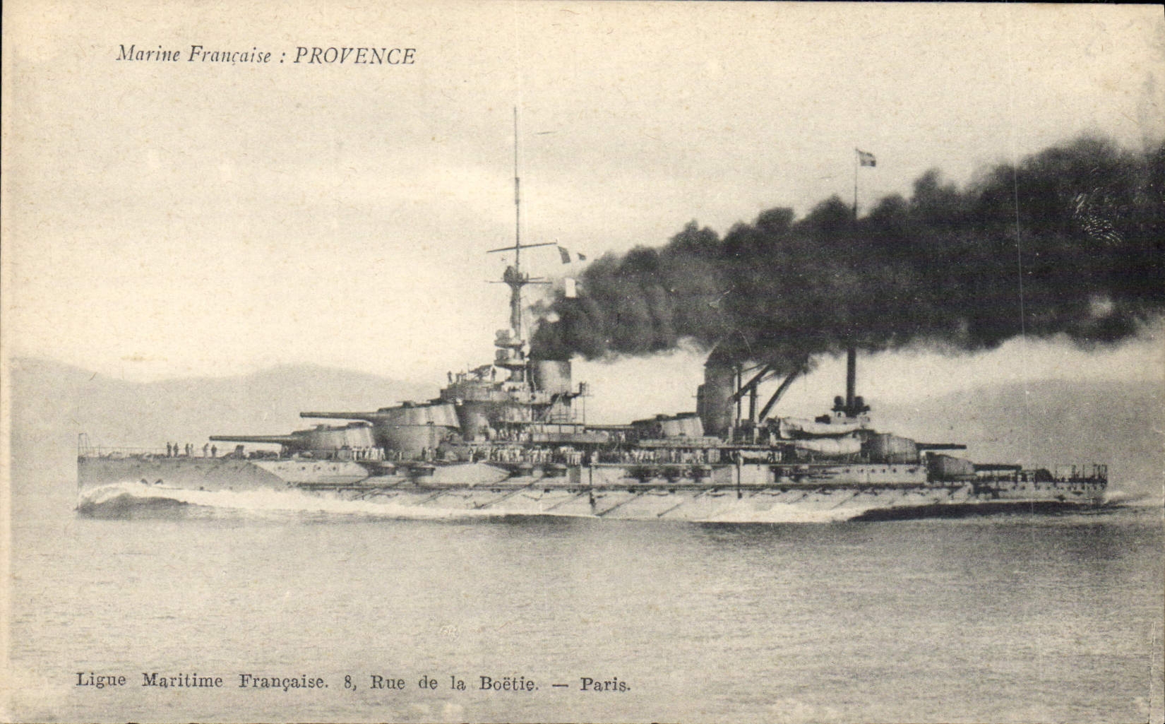 CPA Bateau de Guerre Provence